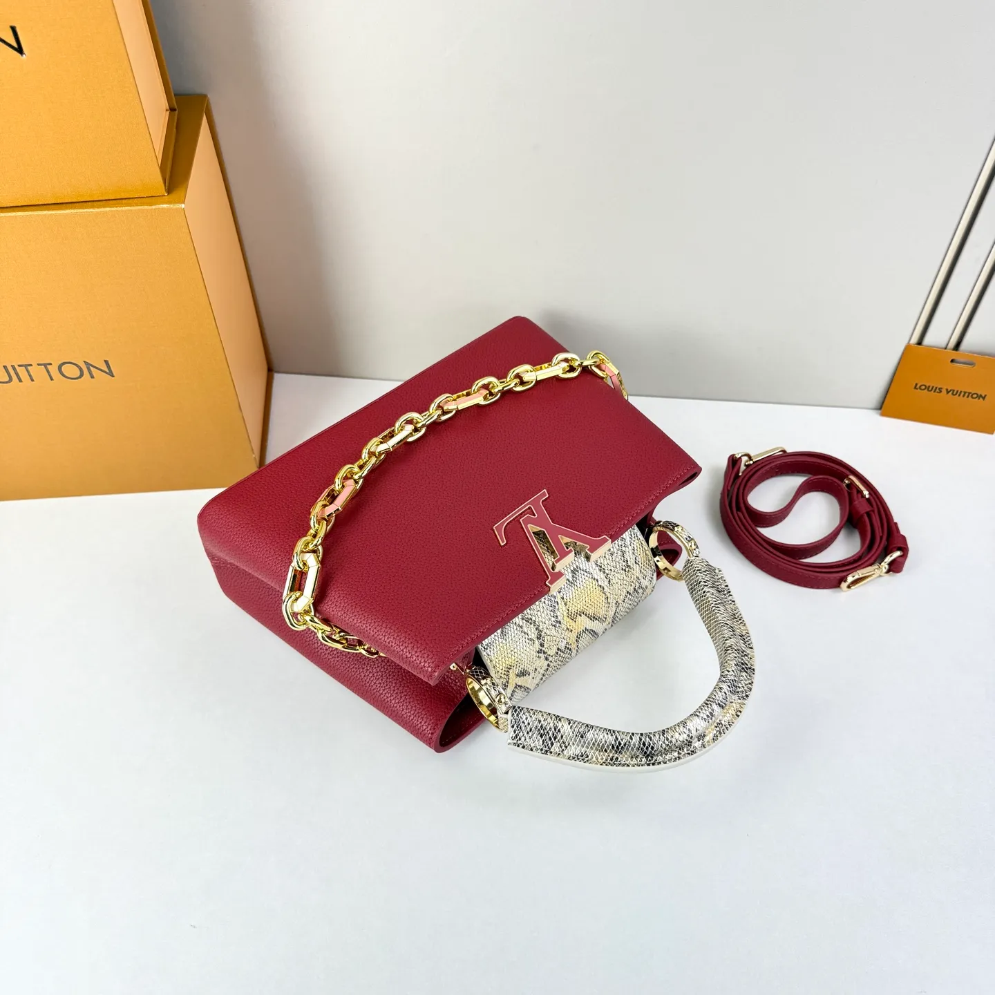All Categories Official Website "Brand Women's Bags" Women's Bags 💙 LV LV 2026 New Crossbody Shoulder Bag