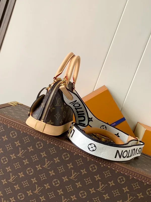 All Categories Official Website "Brand Women's Bags" Women's Bags 💙 LV 2026 New LV Crossbody Bag