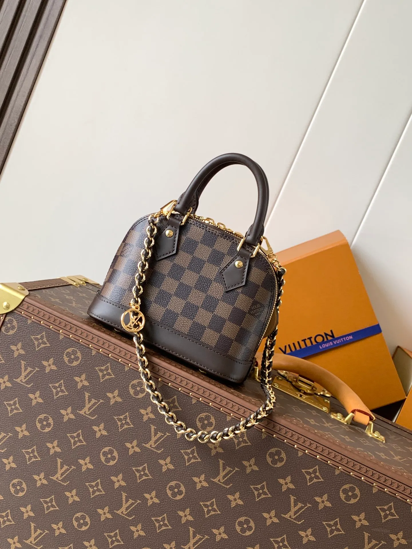 All Categories Official Website "Brand Women's Bags" Women's Bags 💙 LV 2026 New LV Crossbody Bag