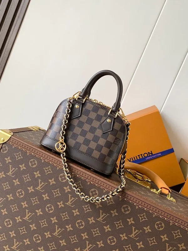 All Categories Official Website "Brand Women's Bags" Women's Bags 💙 LV 2026 New LV Crossbody Bag