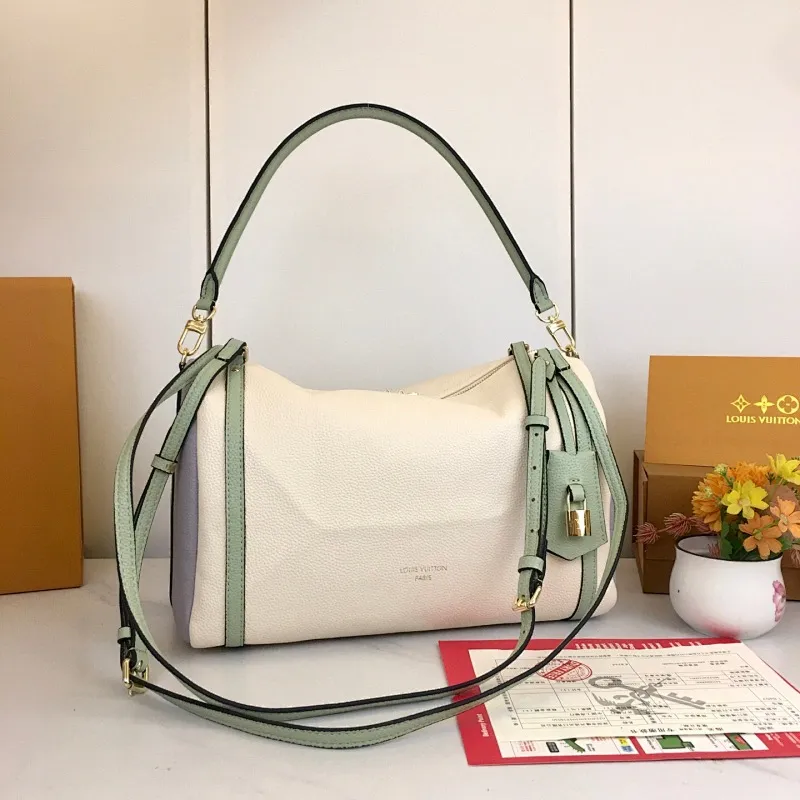 All Categories Official Website "Brand Women's Bags" Women's Bags 💙 LV 2025 New LV Crossbody Bag