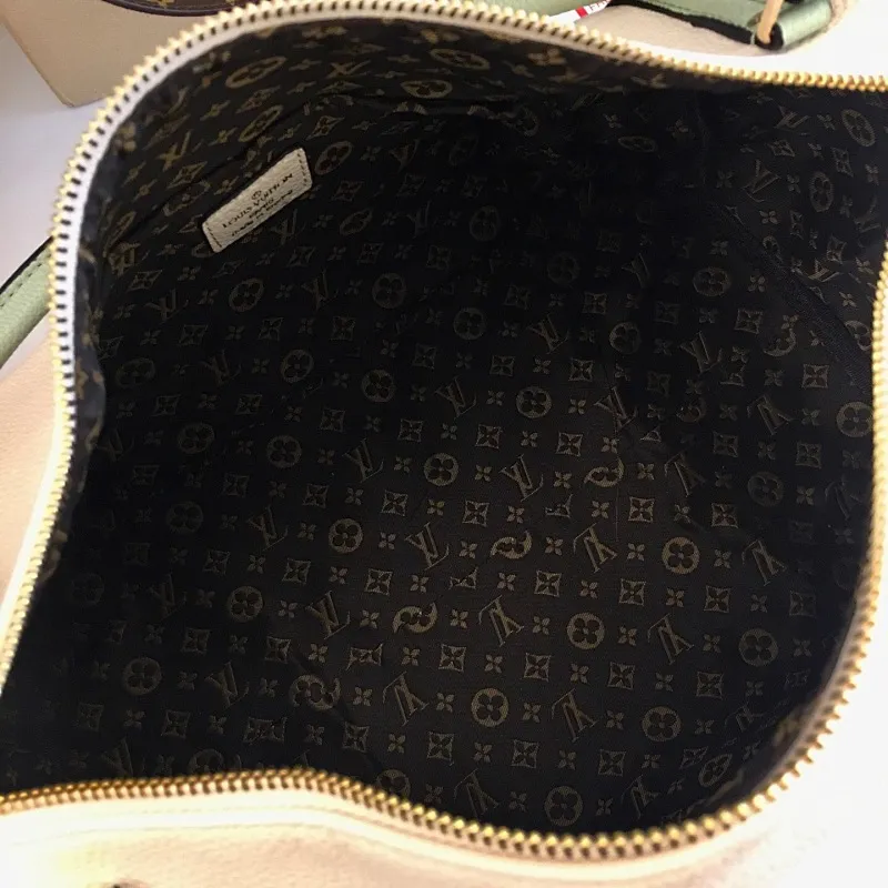 All Categories Official Website "Brand Women's Bags" Women's Bags 💙 LV 2025 New LV Crossbody Bag