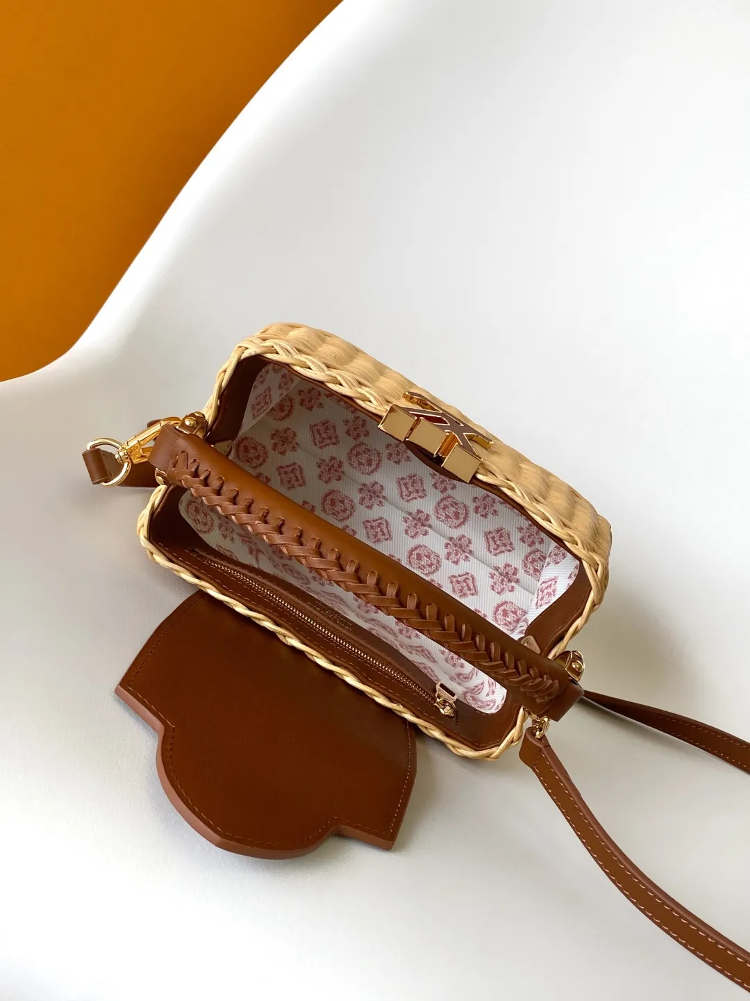 All Categories Official Website "Brand Women's Bags" Women's Bags 💙 LV 2026 Official Website New LV Crossbody Bag