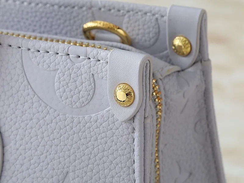 All Categories Official Website "Brand Women's Bags" Women's Bags 💙 LV 2025 New LV Crossbody Bag
