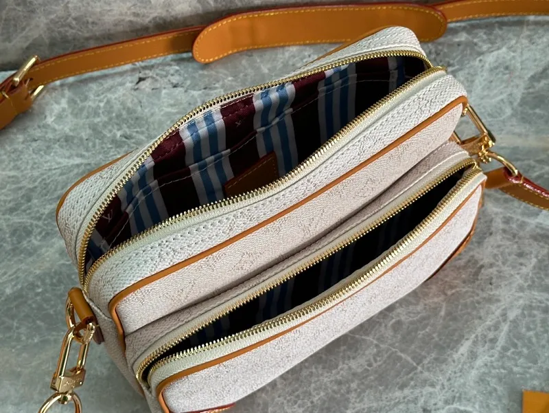All Categories Official Website "Brand Women's Bags" Women's Bags 💙 LV LV 2026 New Crossbody Shoulder Bag