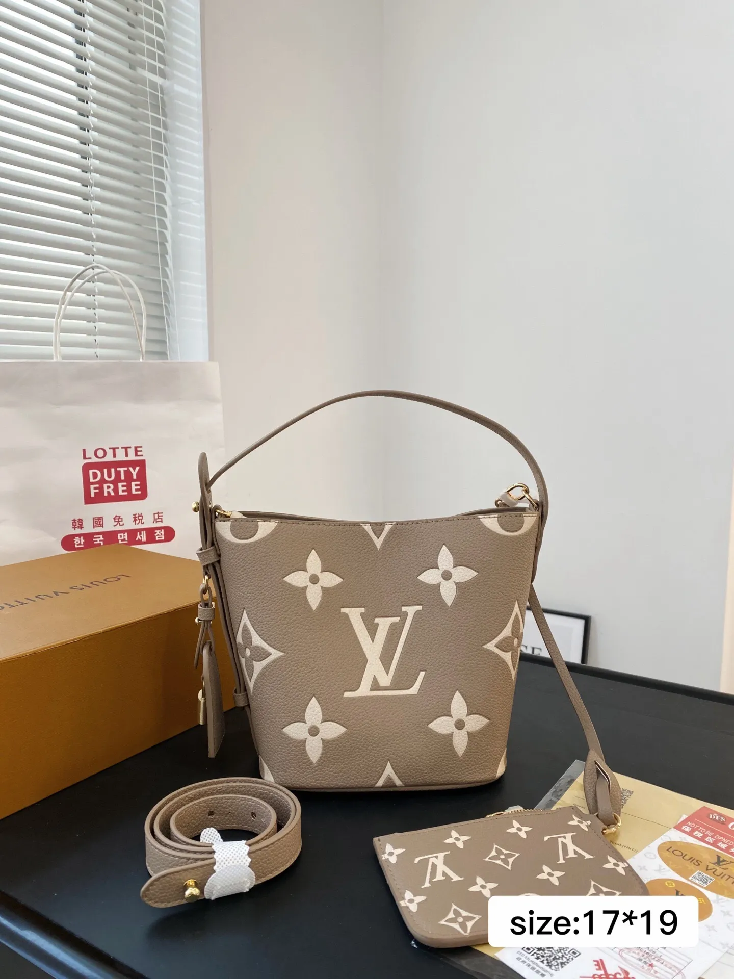 All Categories Official Website "Brand Women's Bags" Women's Bags 💙 LV 2025 New LV Bucket Bag