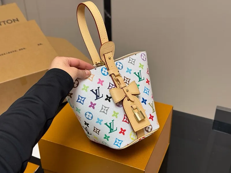 All Categories Official Website "Brand Women's Bags" Women's Bags 💙 LV 2025 New LV Bucket Bag