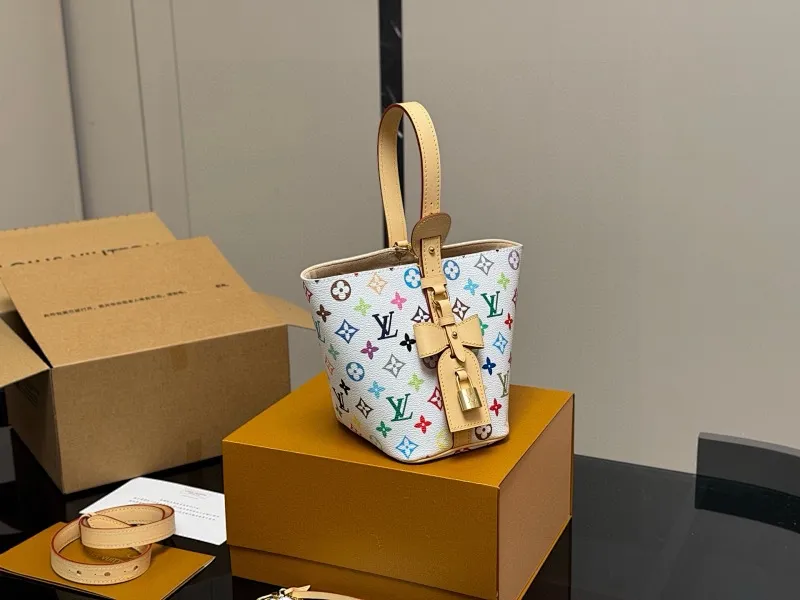 All Categories Official Website "Brand Women's Bags" Women's Bags 💙 LV 2025 New LV Bucket Bag