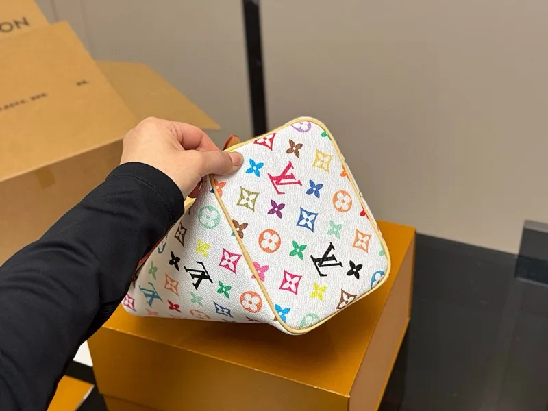 All Categories Official Website "Brand Women's Bags" Women's Bags 💙 LV 2025 New LV Bucket Bag