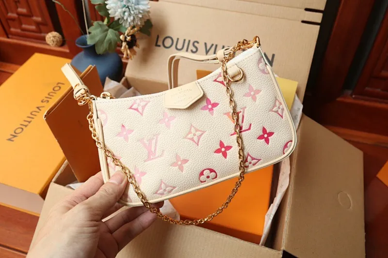 All Categories Official Website "Brand Women's Bags" Women's Bags 💙 LV 2025 New LV Crossbody Bag