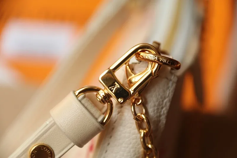 All Categories Official Website "Brand Women's Bags" Women's Bags 💙 LV 2025 New LV Crossbody Bag