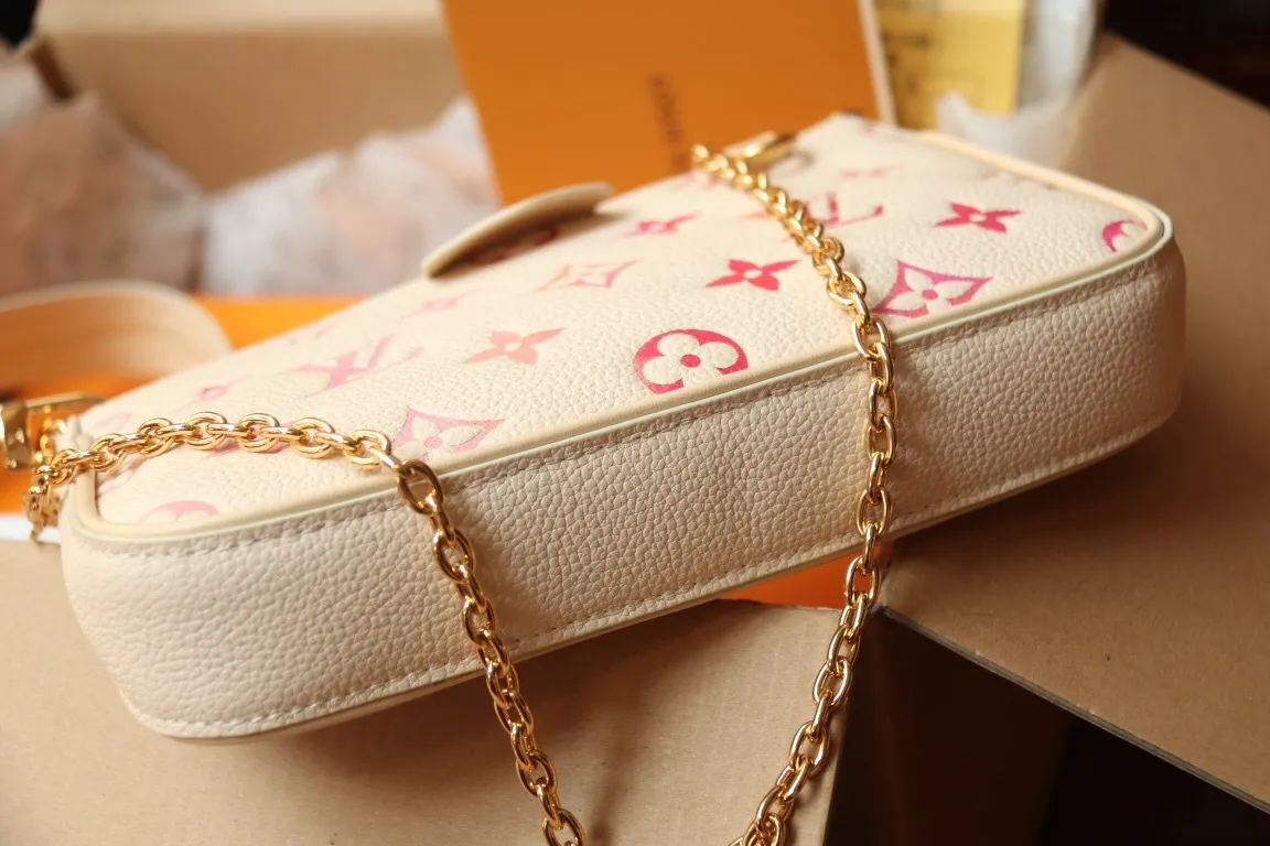 All Categories Official Website "Brand Women's Bags" Women's Bags 💙 LV 2025 New LV Crossbody Bag
