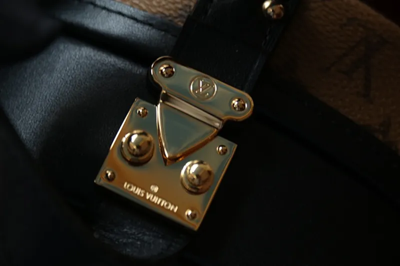 All categories Official website "Brand Women's Bags" Women's Bags 💙 LV replica LV, fine imitation LV bags, LV shoulder bags, 2023 official latest version LV crossbody bag, bag factory, original material, size: 7.5-16.5-7.5CM