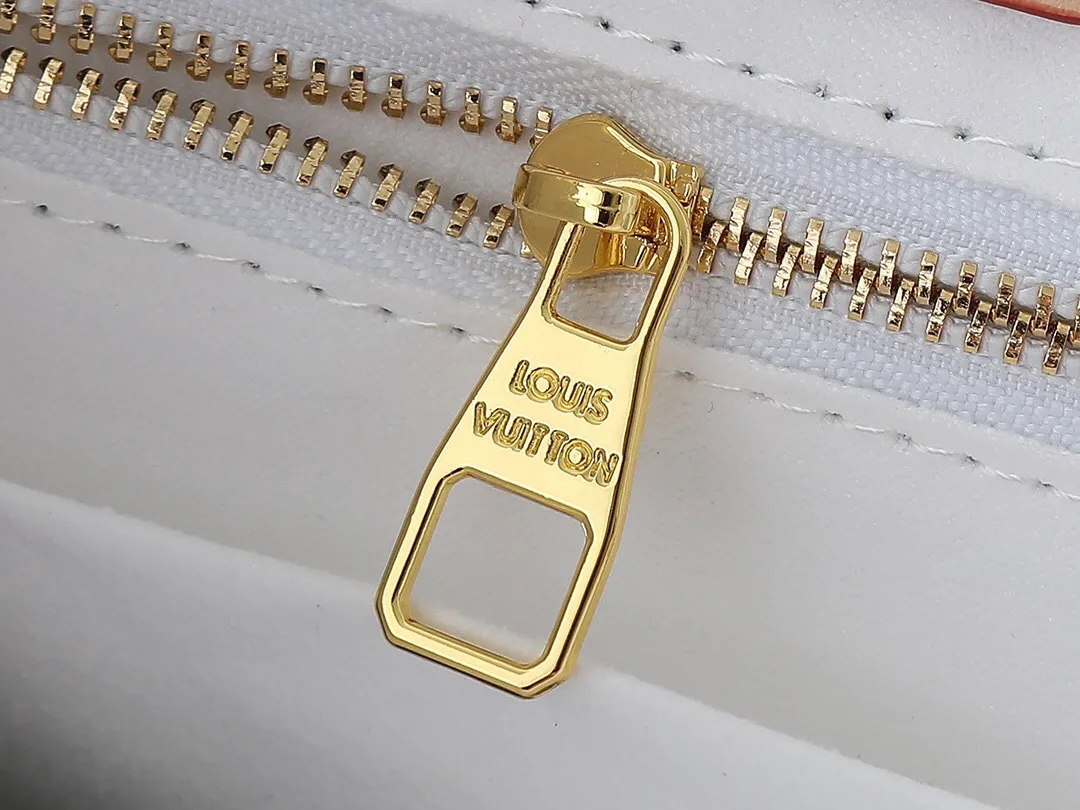 All Categories Official Website "Brand Women's Bags" Women's Bags 💙 LV 2025 New LV Crossbody Bag