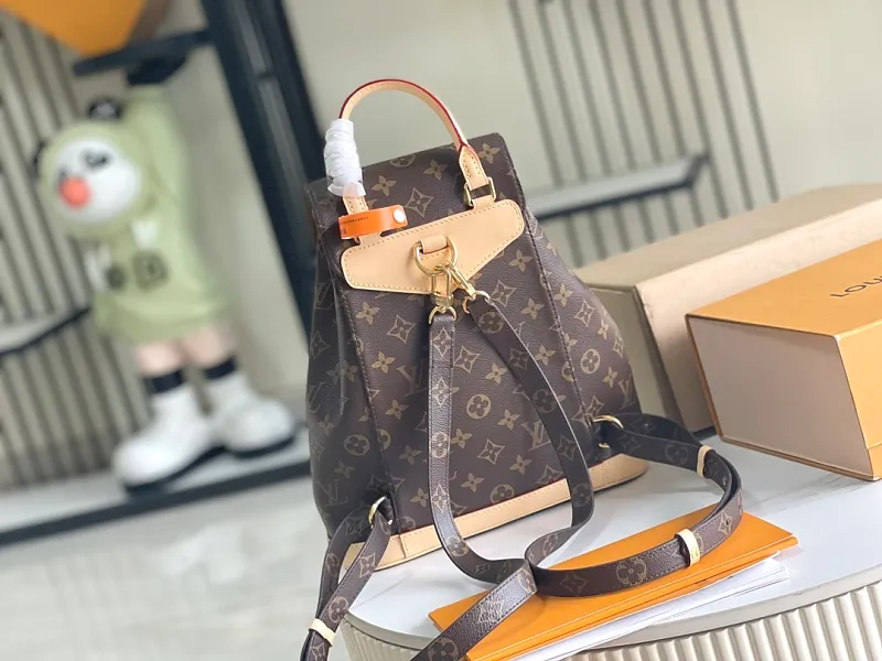 All categories 💚 Authentic bags 💚 LV 2026 new LV backpack