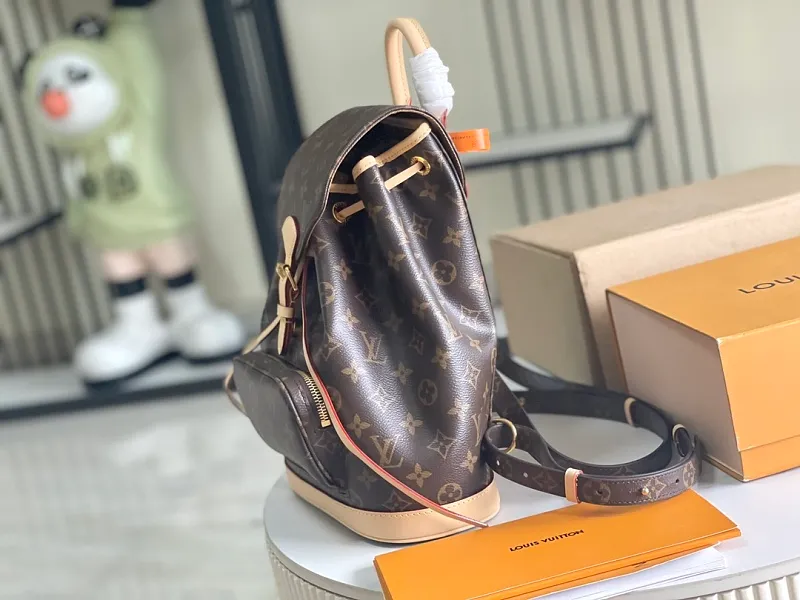 All categories 💚 Authentic bags 💚 LV 2026 new LV backpack