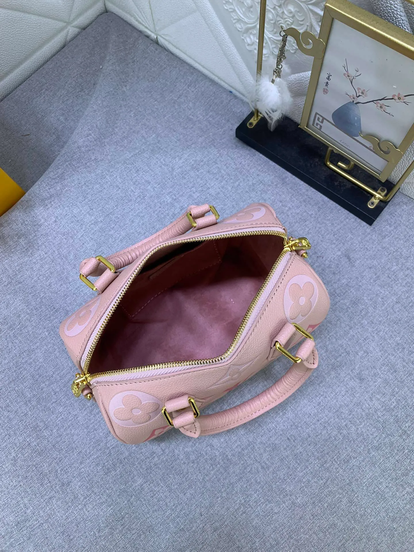 All Categories Official Website "Brand Women's Bags" Women's Bags 💙 LV 2023 New LV Pillow Bag