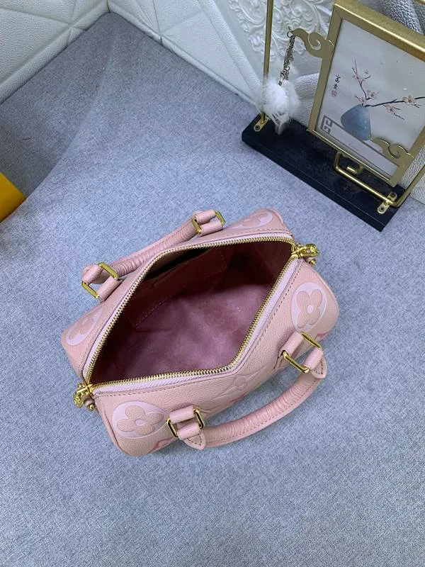 All Categories Official Website "Brand Women's Bags" Women's Bags 💙 LV 2023 New LV Pillow Bag
