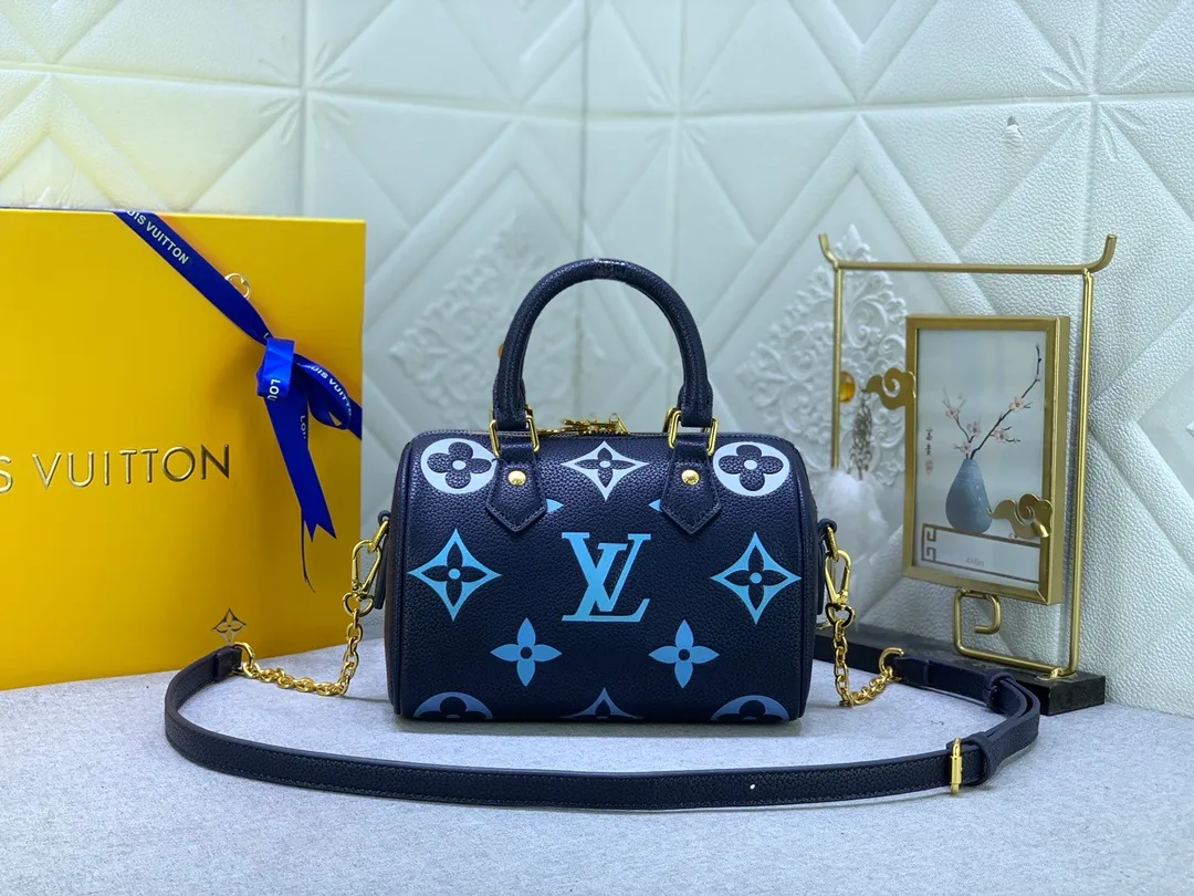 All Categories Official Website "Brand Women's Bags" Women's Bags 💙 LV 2023 New LV Pillow Bag