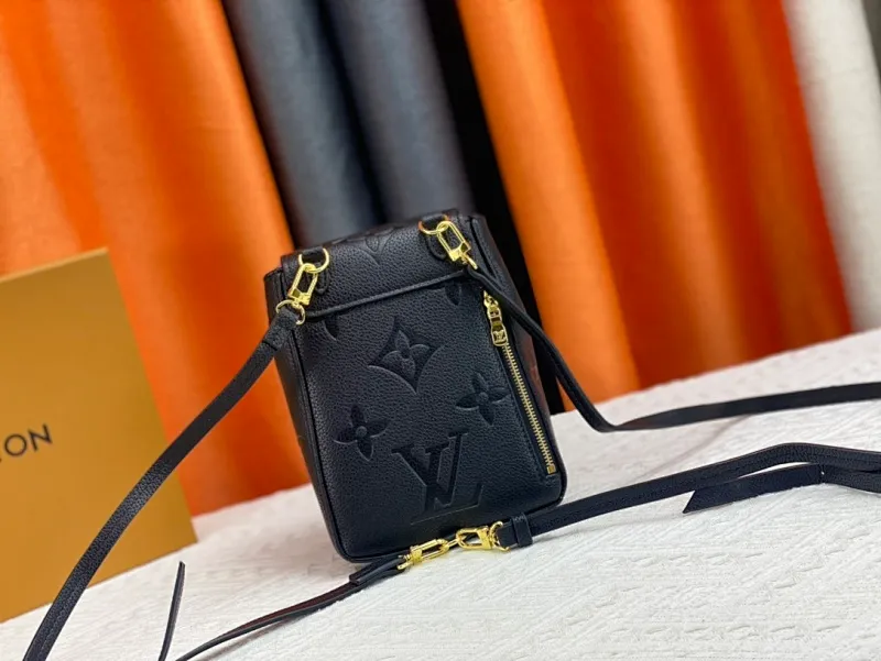 All Categories Official Website "Brand Women's Bags" Women's Bags 💙 LV 2023 New LV Crossbody Bag
