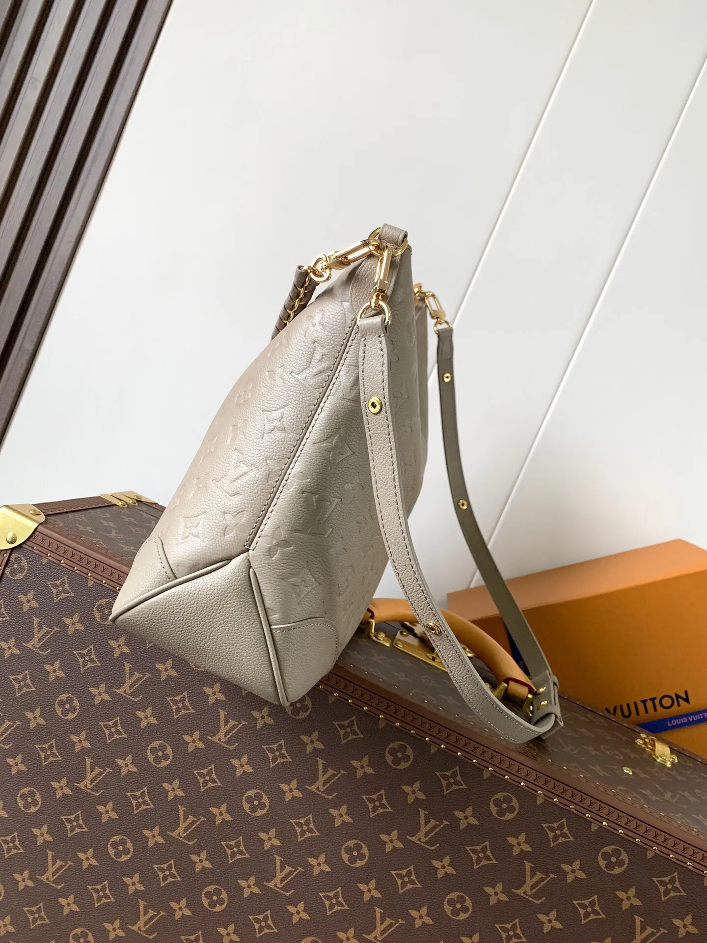 All Categories Official Website "Brand Women's Bags" Women's Bags 💙 LV 2025 New LV Crossbody Bag