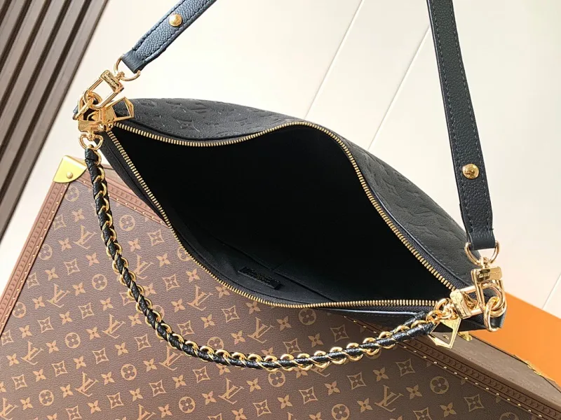 All Categories Official Website "Brand Women's Bags" Women's Bags 💙 LV 2025 New LV Crossbody Bag