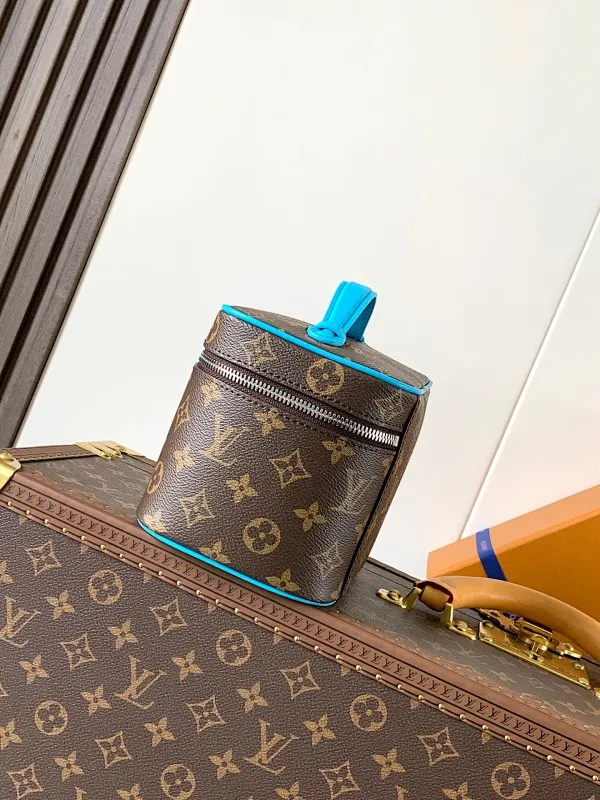 All Categories Official Website "Brand Women's Bags" Women's Bags 💙 LV 2025 New LV Crossbody Bag