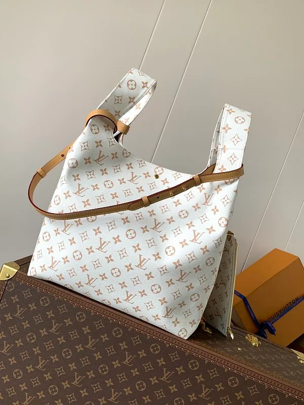 All Categories Official Website "Brand Women's Bags" Women's Bags 💙 LV 2026 New LV Crossbody Bag