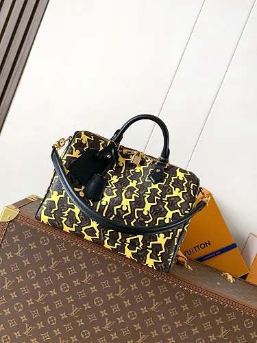 All Categories Official Website "Brand Women's Bags" Women's Bags 💙 LV 2026 New LV Crossbody Bag