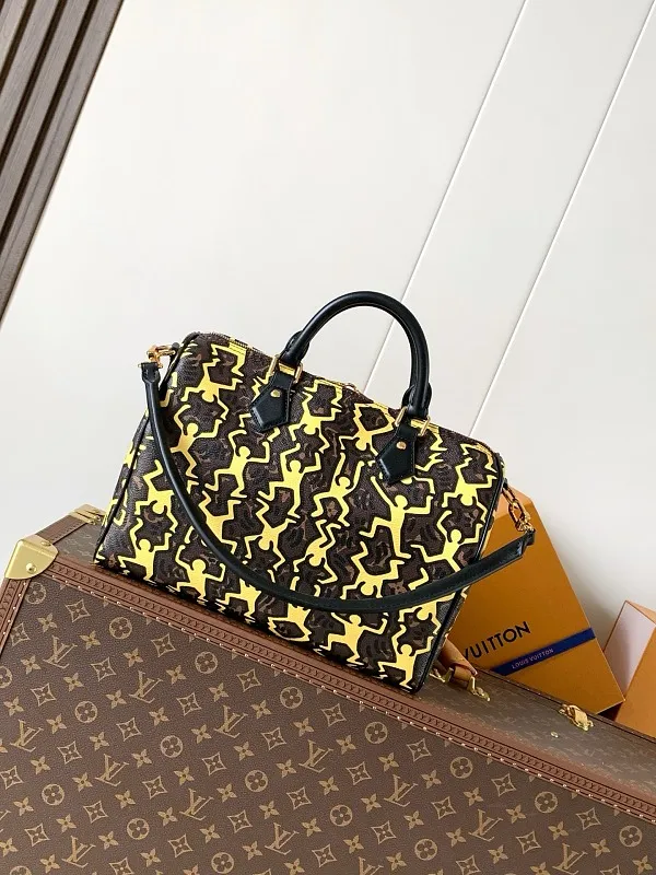 All Categories Official Website "Brand Women's Bags" Women's Bags 💙 LV 2026 New LV Crossbody Bag