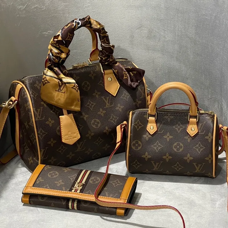 All categories Official website "Three-piece bag set" Three-piece set💖 LV 2023 new LV bag three-piece set wholesale