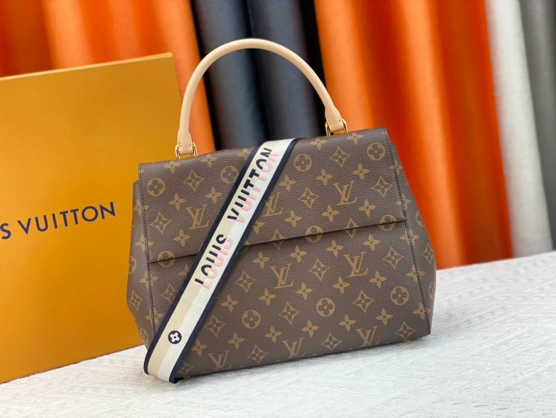 All Categories Official Website "Brand Women's Bags" Women's Bags 💙 LV 2023 New LV Crossbody Bag