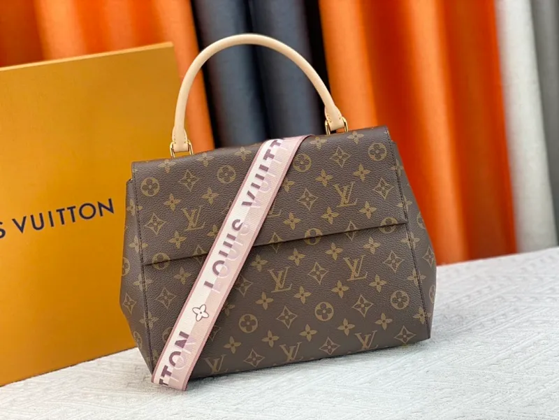 All Categories Official Website "Brand Women's Bags" Women's Bags 💙 LV 2023 New LV Crossbody Bag