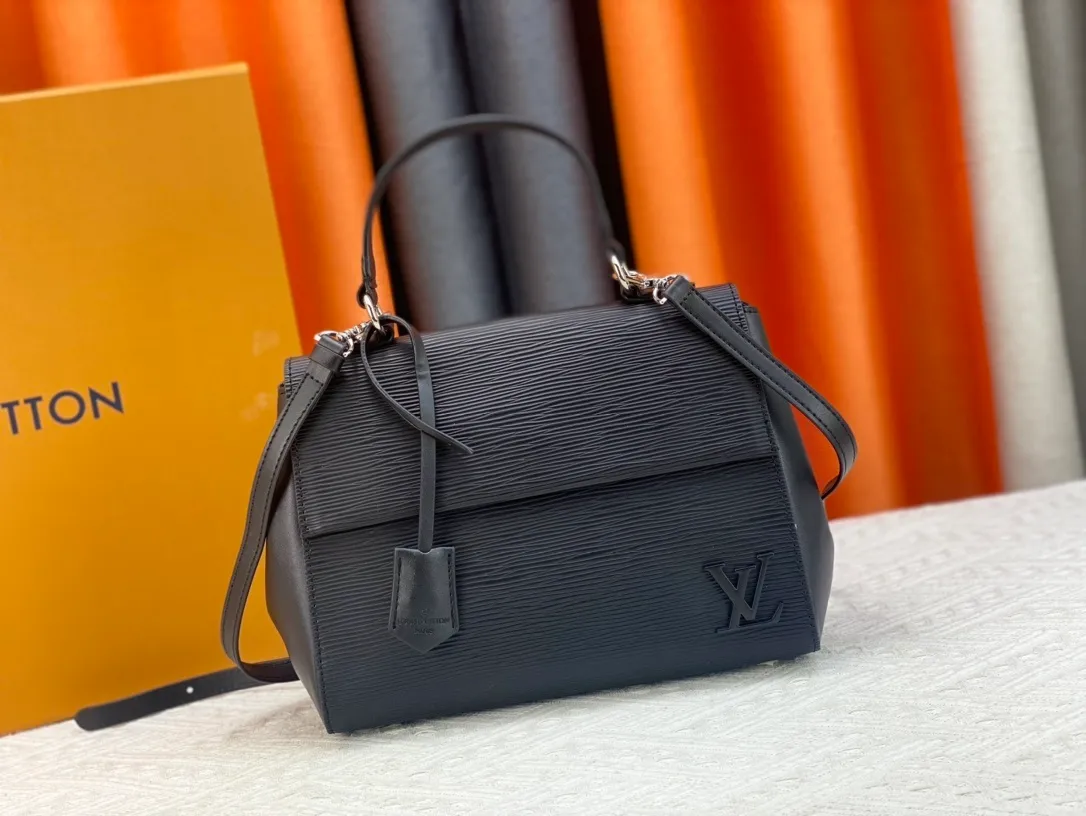 All Categories Official Website "Brand Women's Bags" Women's Bags 💙 LV 2023 New LV Crossbody Bag