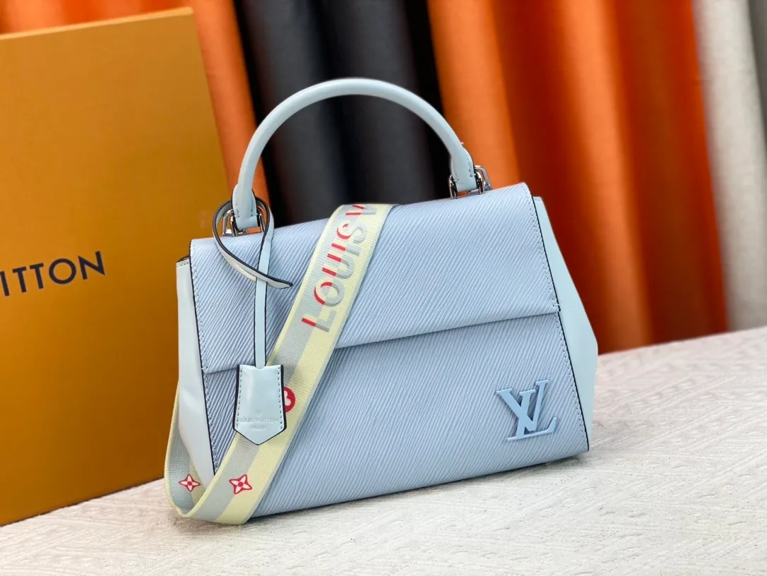 All Categories Official Website "Brand Women's Bags" Women's Bags 💙 LV 2023 New LV Crossbody Bag