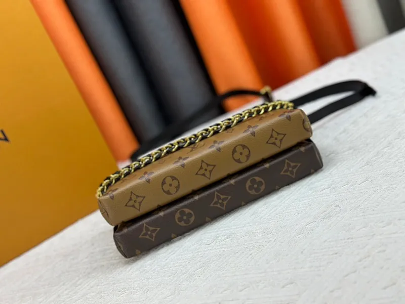 All Categories Official Website "Brand Women's Bags" Women's Bags 💙 LV 2024 New LV Crossbody Bag