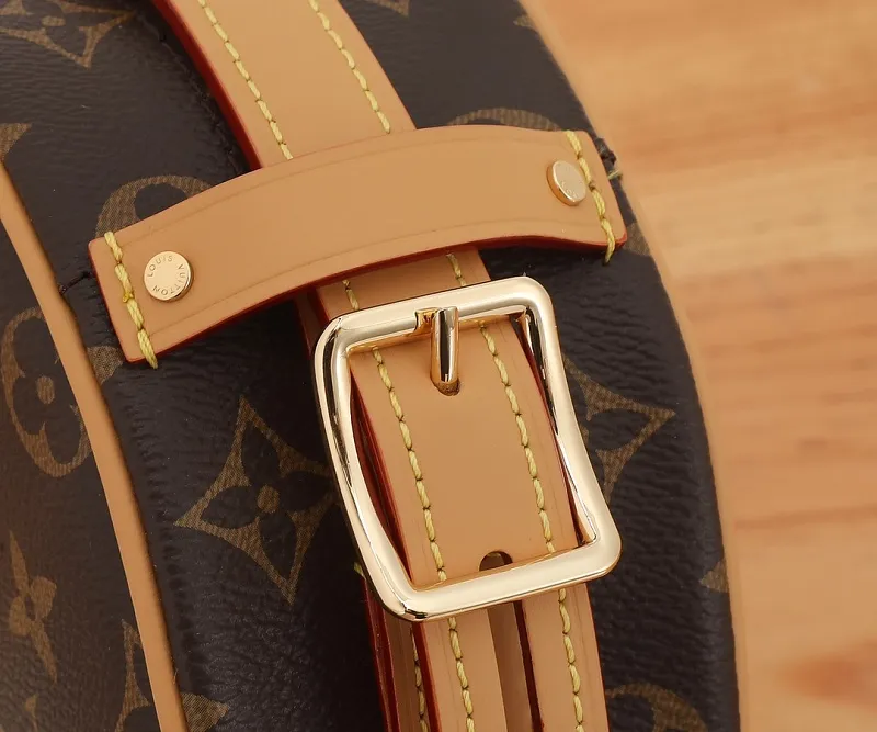All Categories Official Website "Brand Women's Bags" Women's Bags 💙 LV LV 2026 New Crossbody Shoulder Bag