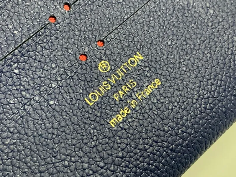 All categories Official website "Brand Women's Bags" Women's Bags 💙 LV replica LV, fine imitation LV bags, LV shoulder bags, 2023 official latest version LV crossbody bag, bag factory, original material, size: 21-12-3CM