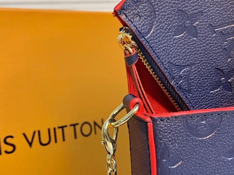 All categories Official website "Brand Women's Bags" Women's Bags 💙 LV replica LV, fine imitation LV bags, LV shoulder bags, 2023 official latest version LV crossbody bag, bag factory, original material, size: 21-12-3CM