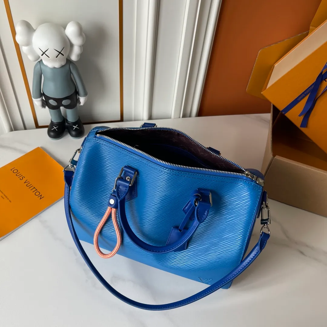 All Categories Official Website "Brand Women's Bags" Women's Bags 💙 LV LV 2026 New Crossbody Shoulder Bag