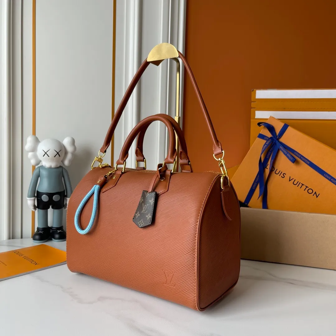All Categories Official Website "Brand Women's Bags" Women's Bags 💙 LV LV 2026 New Crossbody Shoulder Bag