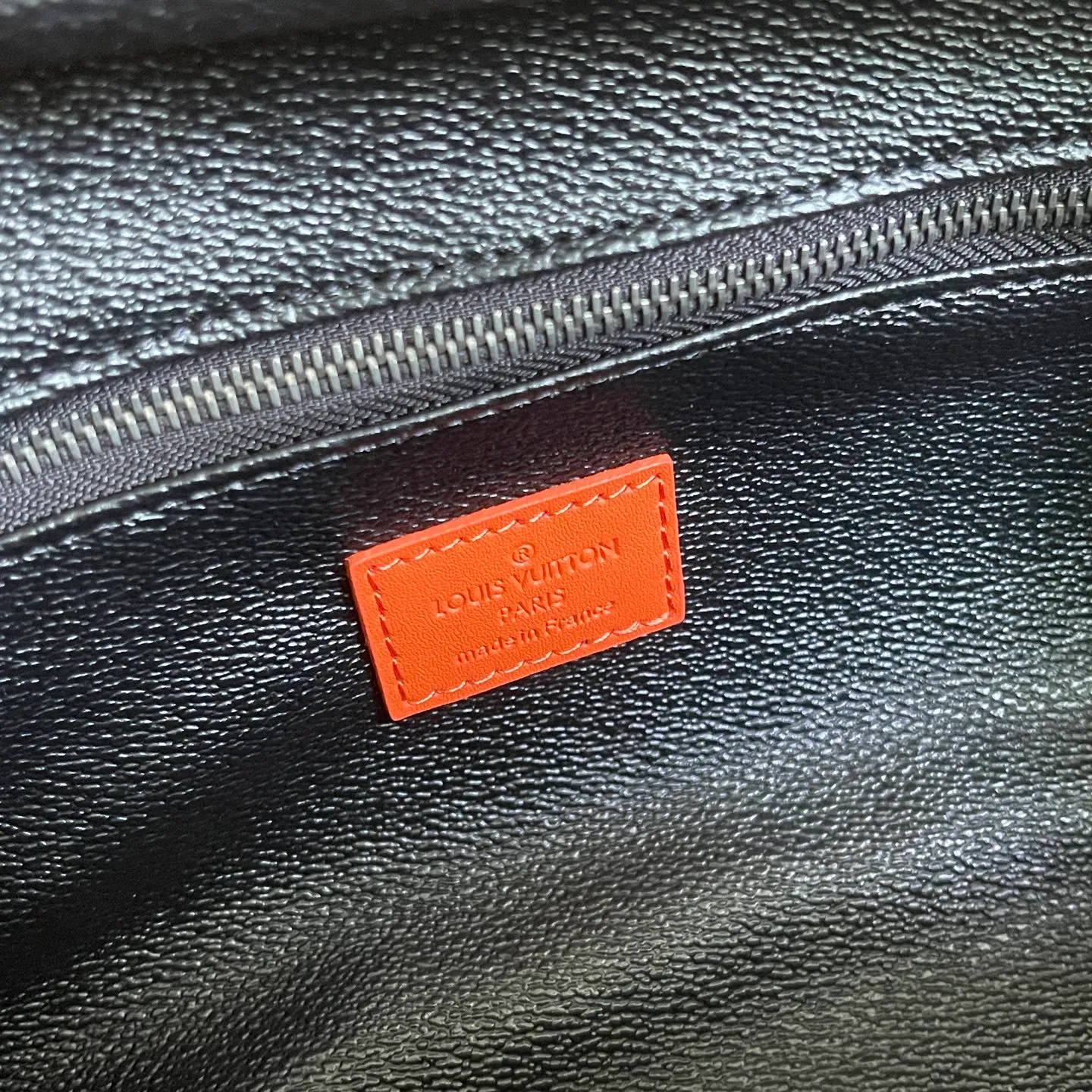 All categories Official website "Brand Women's Bags" Women's Bags 💙 LV 2025 new LV toiletry bag