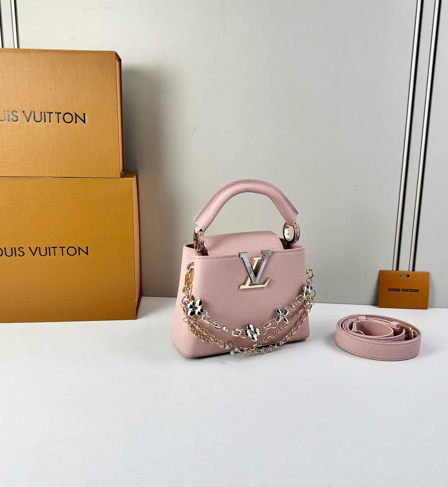 All Categories Official Website "Brand Women's Bags" Women's Bags 💙 LV LV 2026 New Crossbody Shoulder Bag