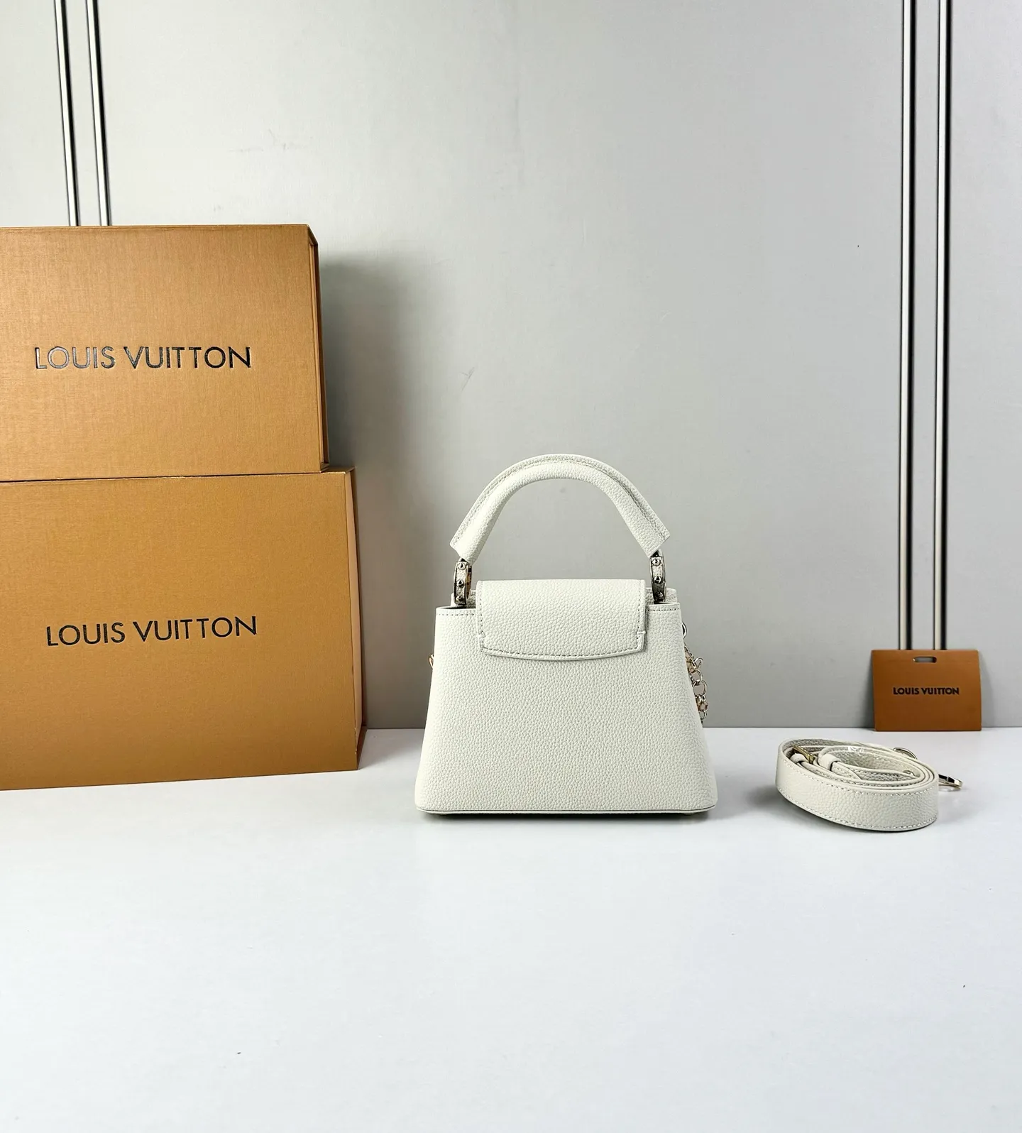 All Categories Official Website "Brand Women's Bags" Women's Bags 💙 LV LV 2026 New Crossbody Shoulder Bag