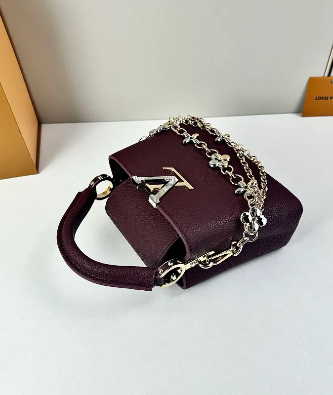 All Categories Official Website "Brand Women's Bags" Women's Bags 💙 LV LV 2026 New Crossbody Shoulder Bag
