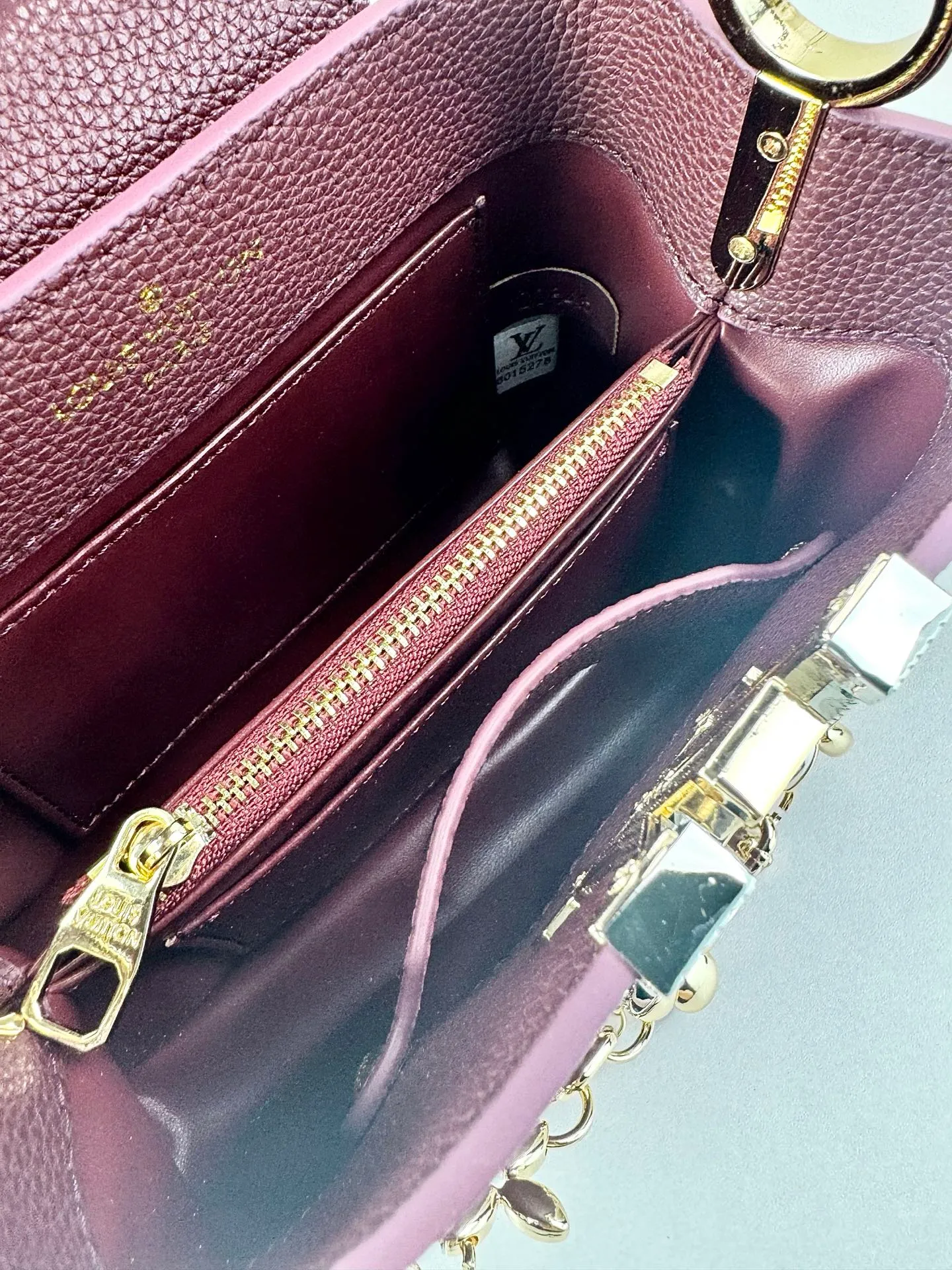 All Categories Official Website "Brand Women's Bags" Women's Bags 💙 LV LV 2026 New Crossbody Shoulder Bag