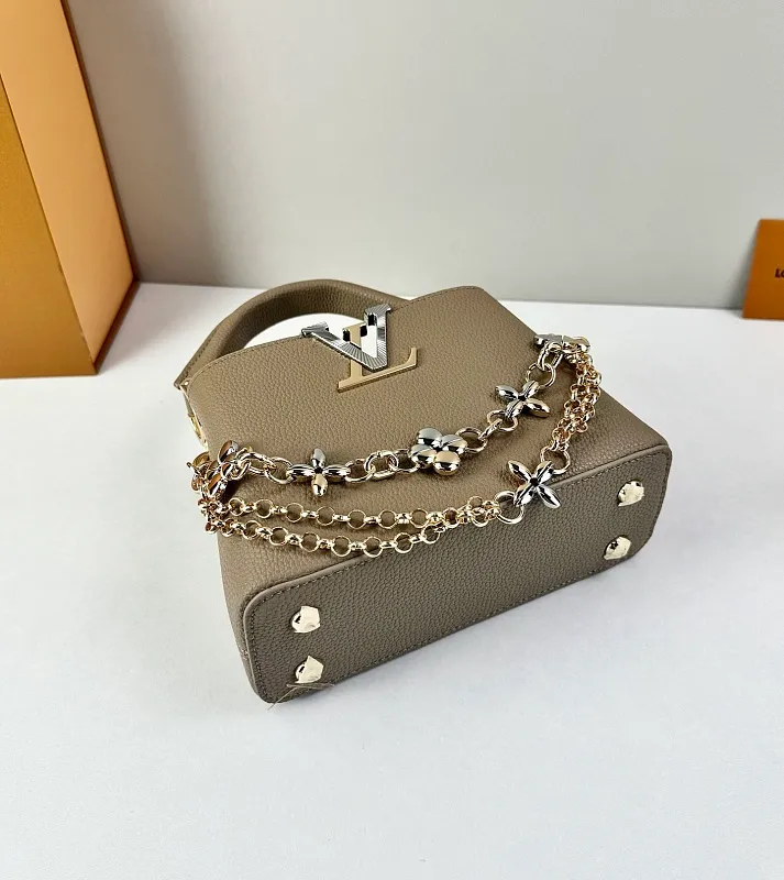 All Categories Official Website "Brand Women's Bags" Women's Bags 💙 LV LV 2026 New Crossbody Shoulder Bag