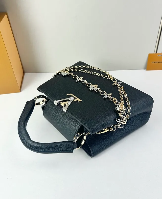 All Categories Official Website "Brand Women's Bags" Women's Bags 💙 LV LV 2026 New Crossbody Shoulder Bag