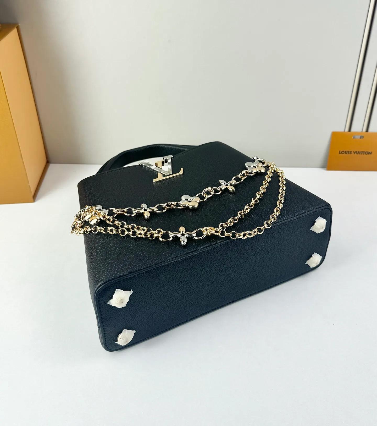 All Categories Official Website "Brand Women's Bags" Women's Bags 💙 LV LV 2026 New Crossbody Shoulder Bag