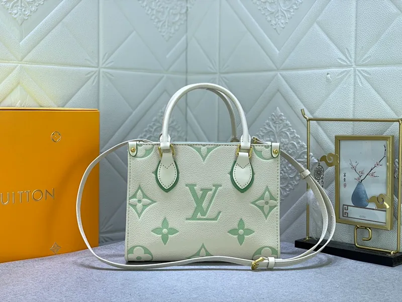 All Categories Official Website "Brand Women's Bags" Women's Bags 💙 LV 2024 New LV Crossbody Bag
